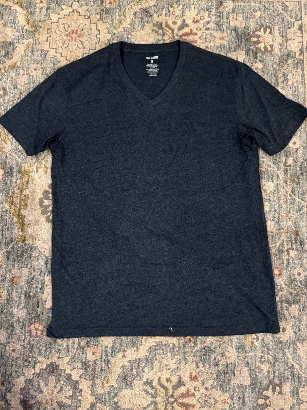 Heather Navy True Classic V Neck Large